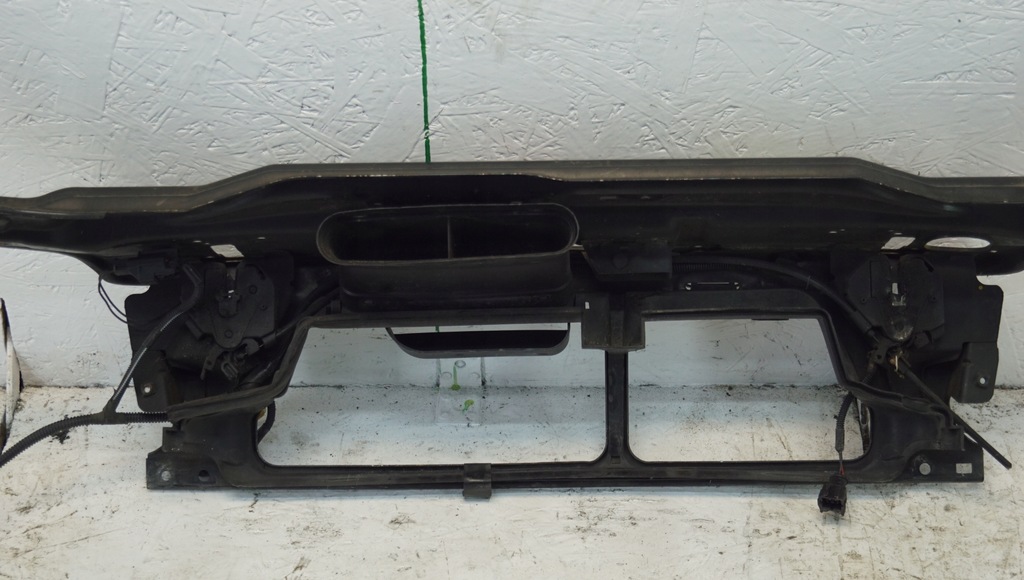 фото №10, Pas передний усилитель передний volvo v70 ii