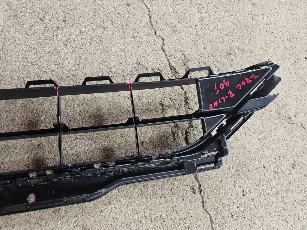 фото №13, Vw t-roc r-line решётка бампера передний перед 2ga853677f