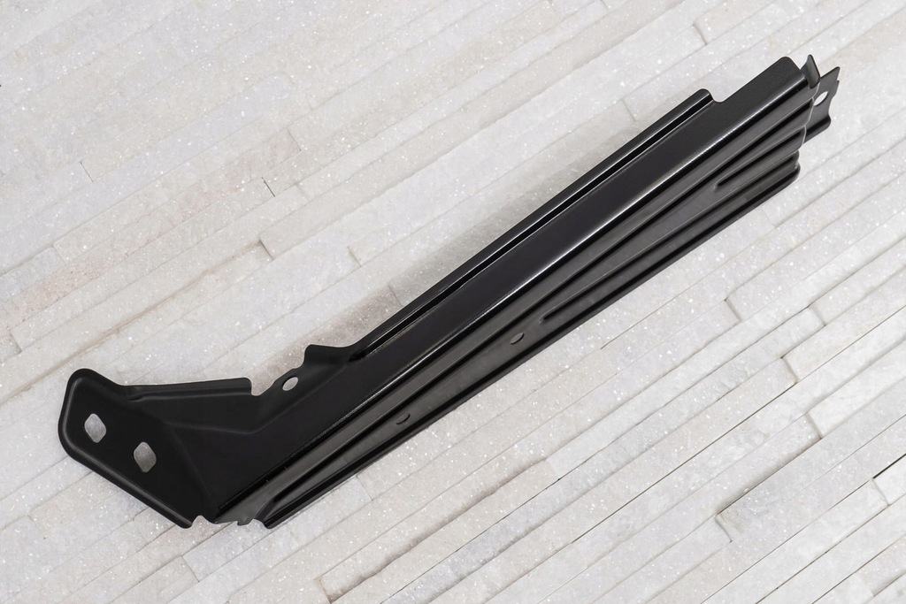 фото №8, Направляющая крыла правый 41357267326 bmw x4 f26 14-18