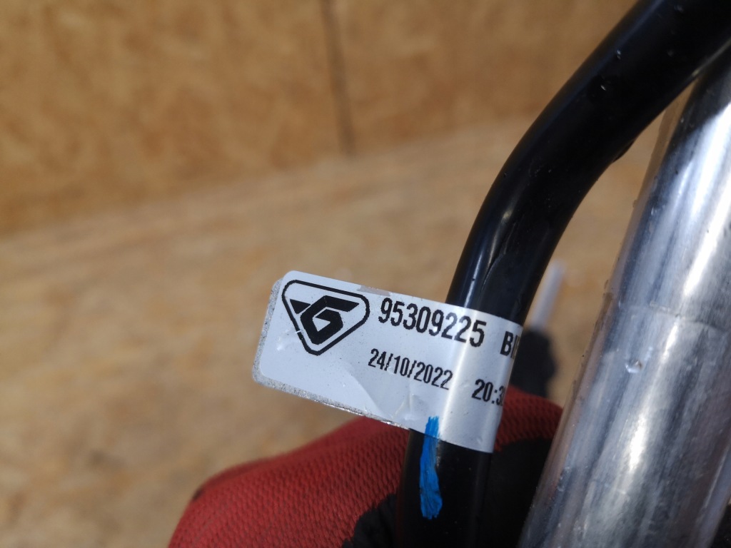 фото №9, Peugeot 208 ii шланг кондиционера 9833241880 1.2 thp