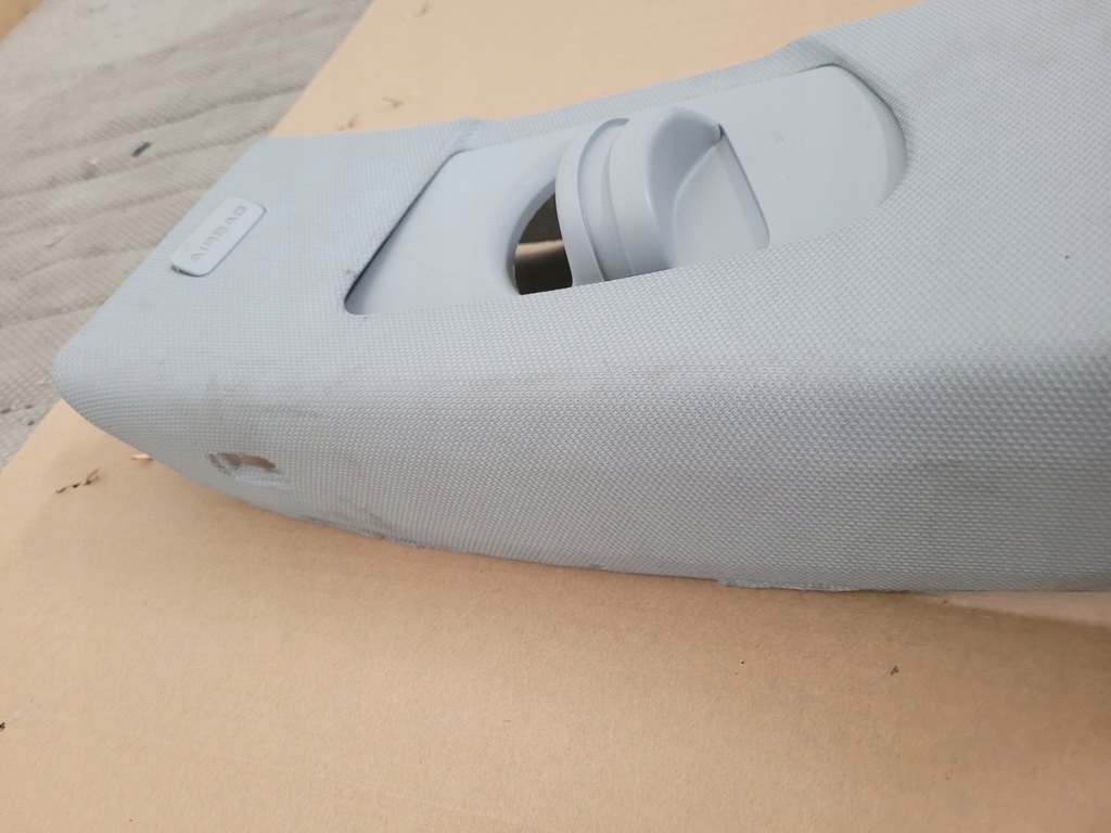 фото №4, Защита стойка audi оригинальный номер 8w8867243