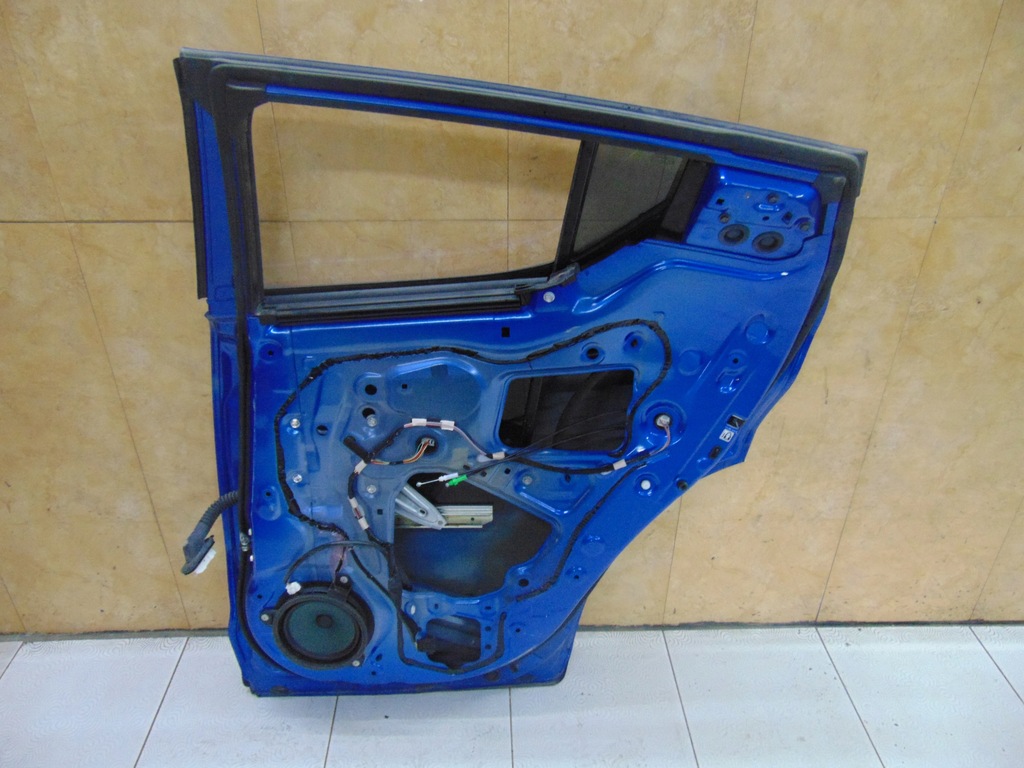 фото №2, Дверь задняя задние левая правое toyota chr