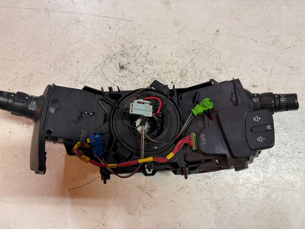 фото №1, Перемикач комбінований renault clio iii 8200627605