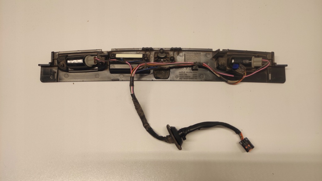 фото №2, Kia sportage v накладка крышки pod камера фонари 21-23 87327-r2010