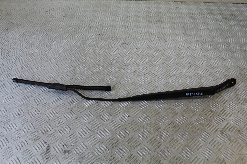 фото №1, Важіль двірники праве citroen ds3 cabrio