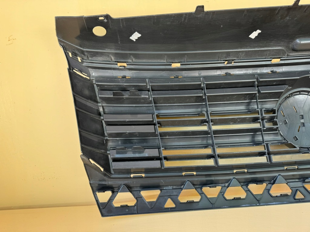 фото №13, Volkswagen crafter 2 ii 16r- решётка радиатора решётка радиатора решётка бампера перед 7c0853653j