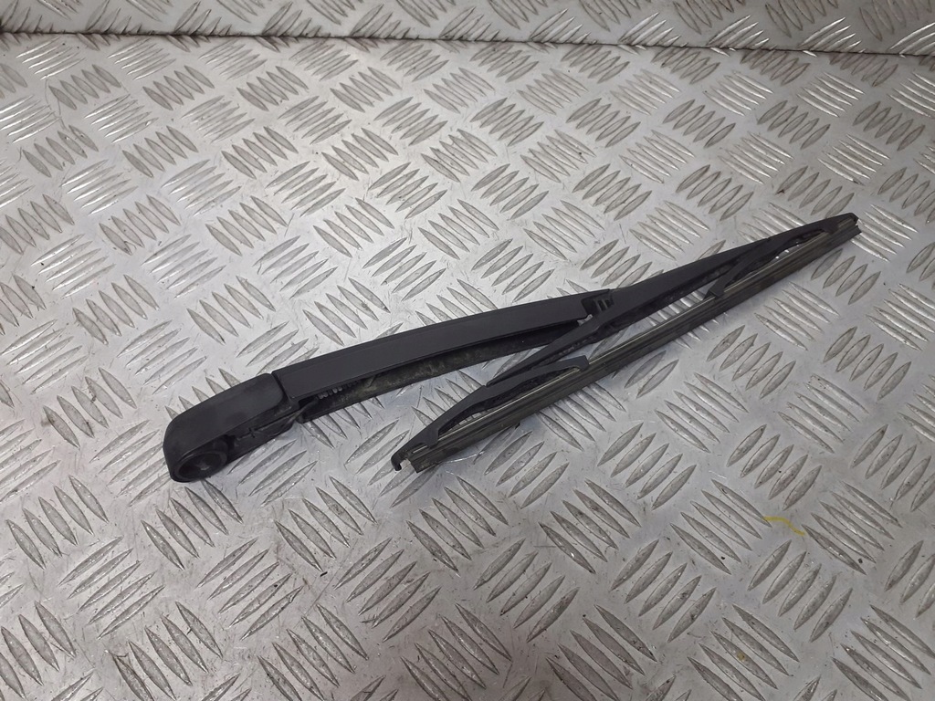 фото №1, Важіль двірники задня mazda 5