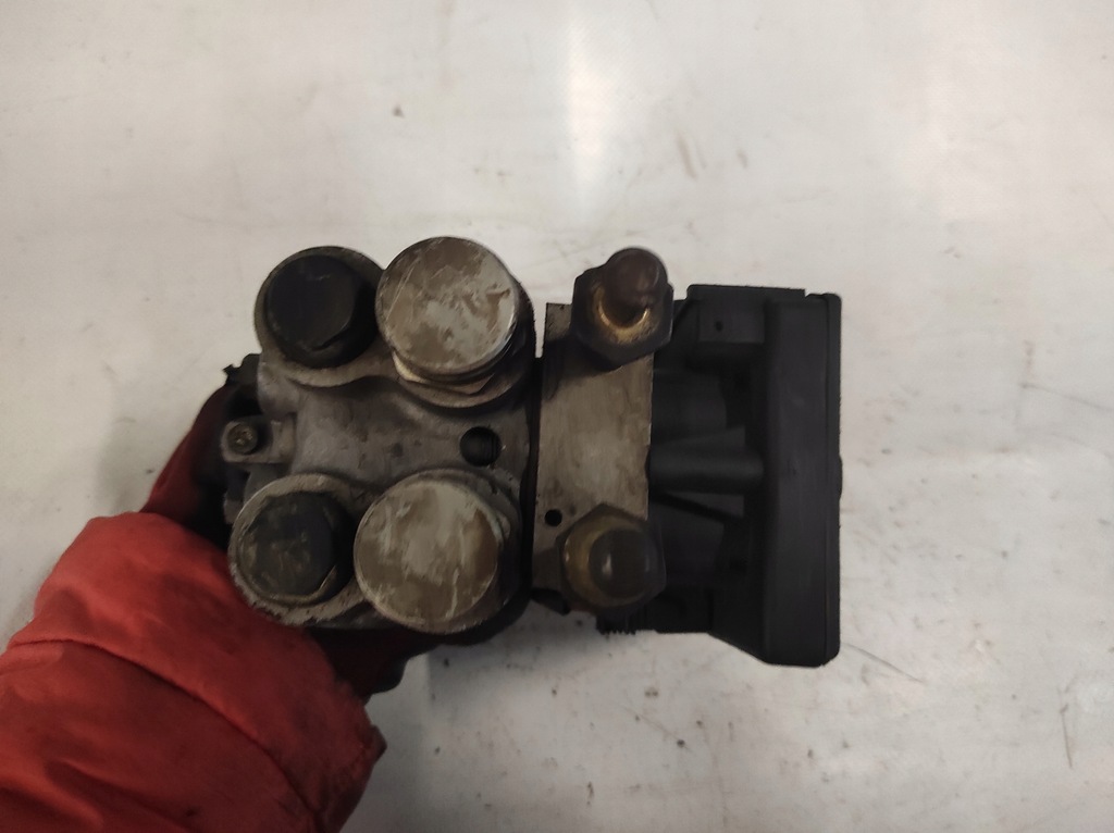 фото №10, Volkswagen оригінальний номер 7m0907379 насос abs vw sharan