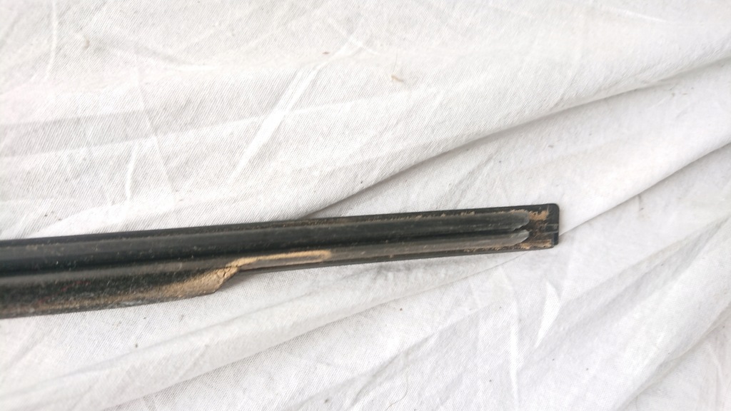 фото №9, Bmw e83 молдинг ущільнювач скло правий задня блиск