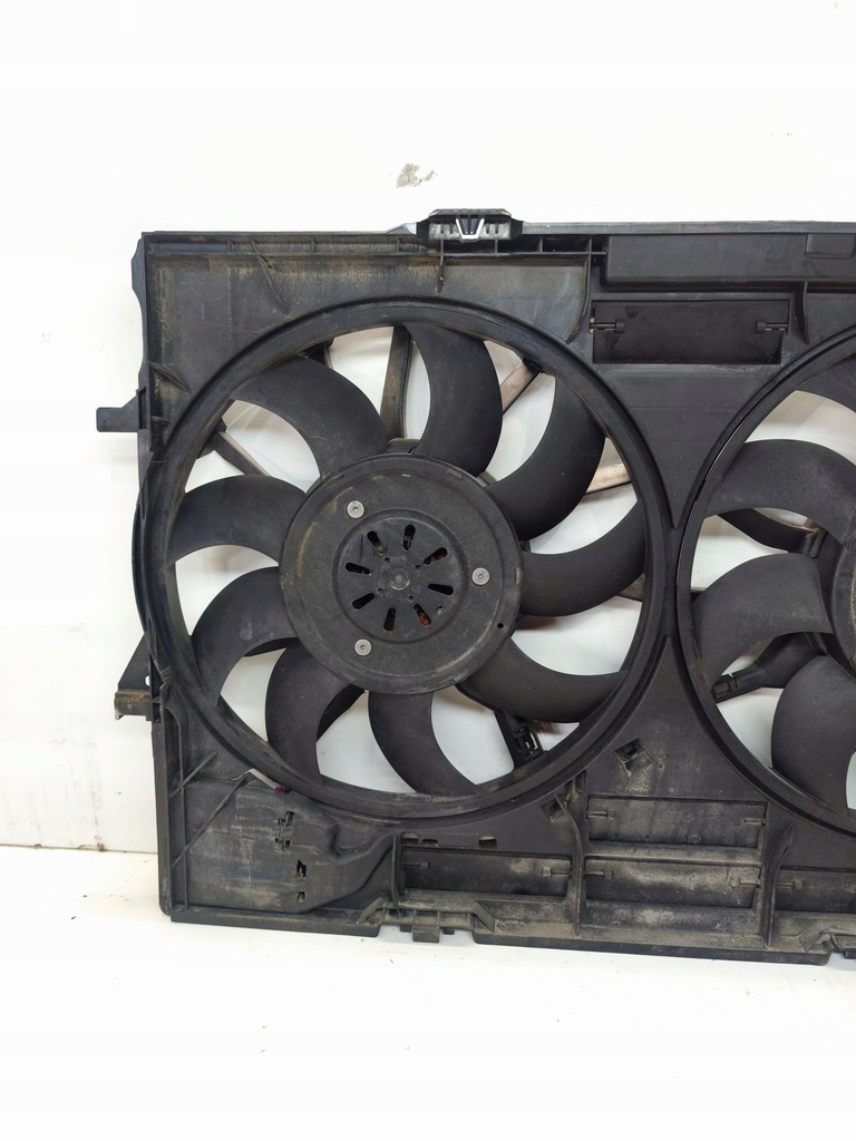 фото №10, Вентиляторы + корпус audi a4 a5 a6 a7 a8 4h0121003n popękana корпус