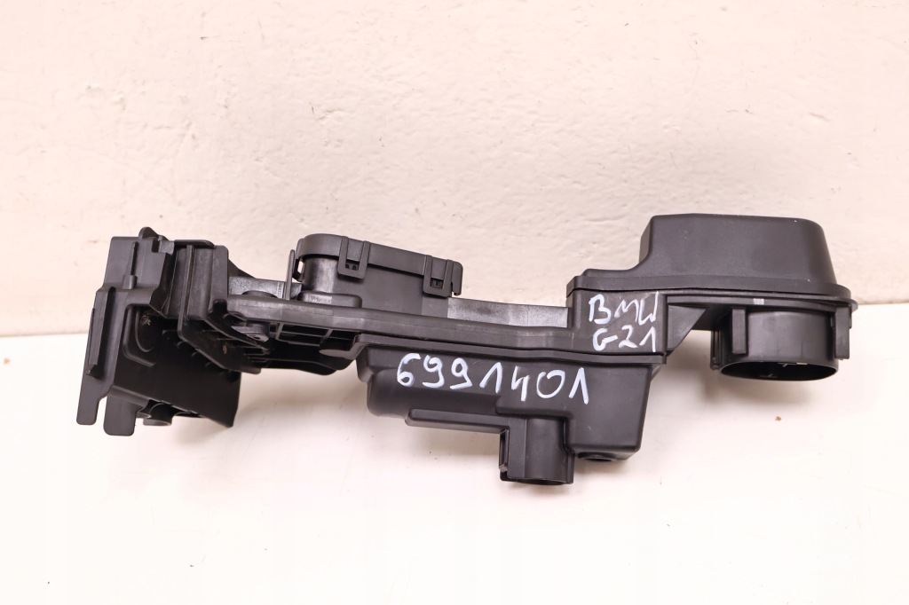 Bmw 3 g20/21 коробка приборная напряжения 6991401 Оригинал