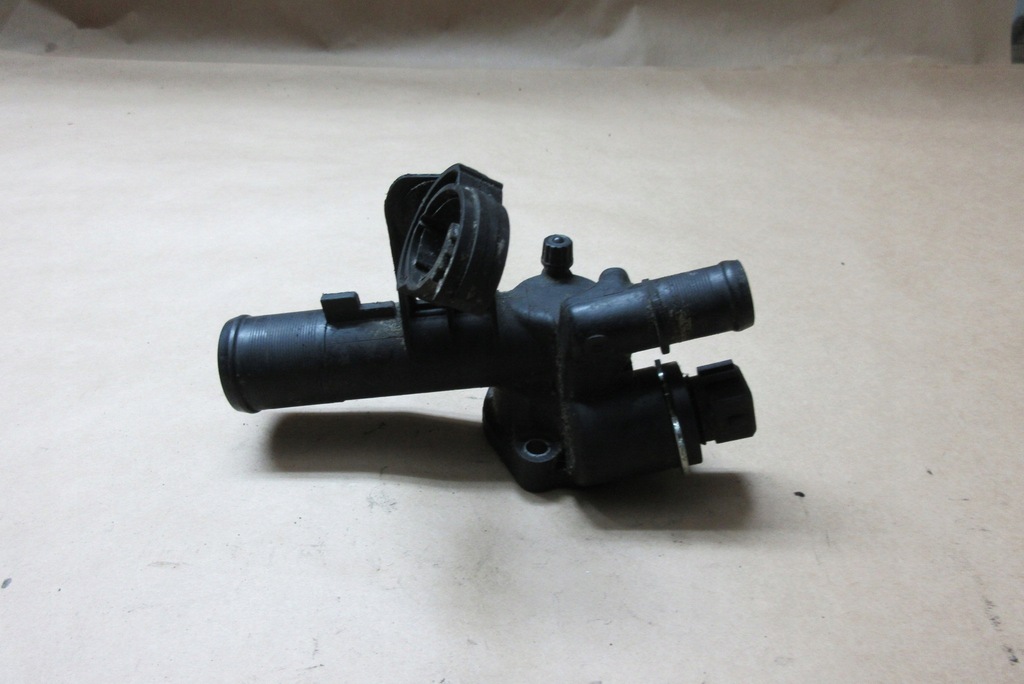 фото №1, Renault megane ii sce ii 1.5dci корпус термостата