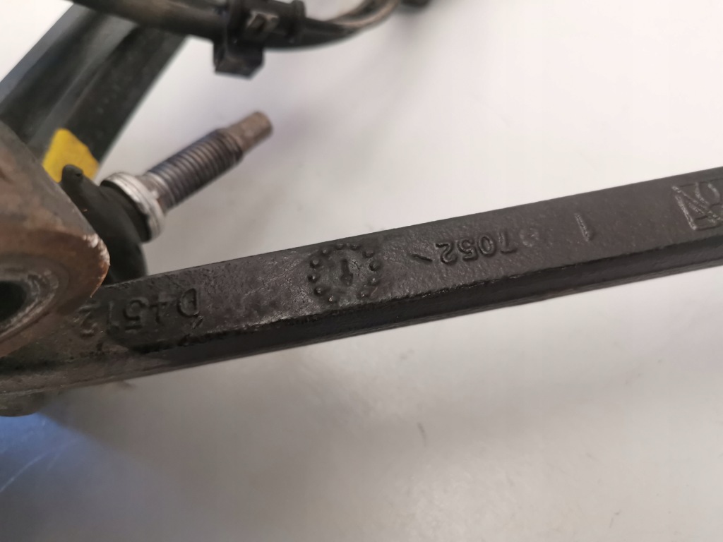 фото №9, Dodge charger 15 подвеска правое передние полный поворотный кулак