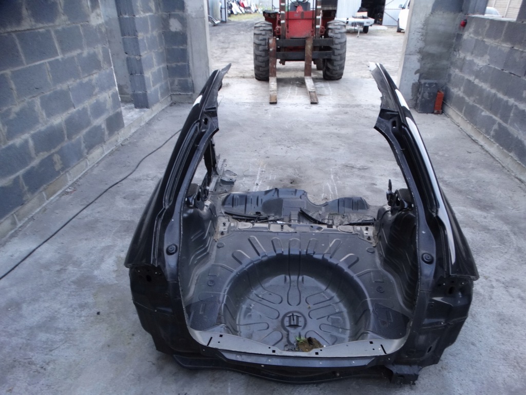 фото №10, Крила лівий+ правий pas піддон renault laguna iii hb