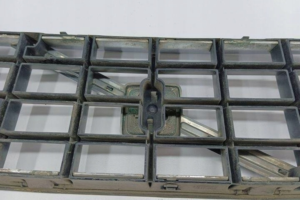 фото №10, Решётка радиатора volvo xc90 i 8620641 2.4l дизель 136kw 2007