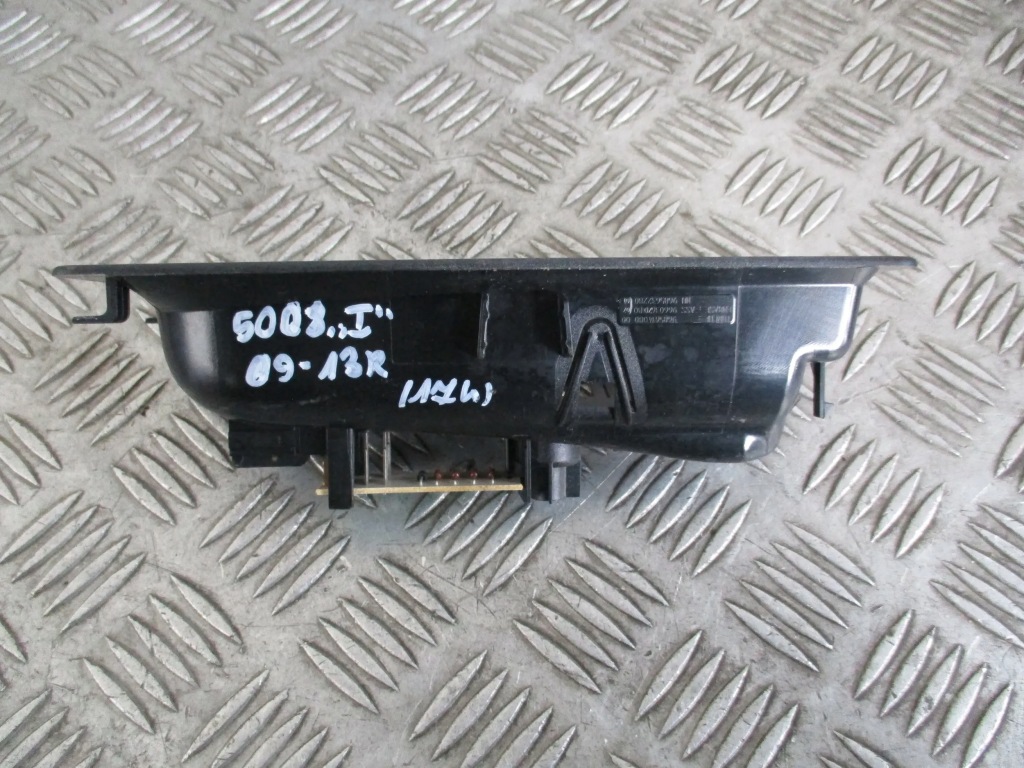 фото №7, Зарядний пристрій ліхтарики 9685614080 peugeot 5008 i 1.6 vti 09-13 r.