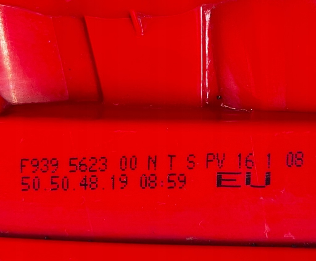 Alfa romeo 159 x3 x9 05-11r лампа правая задний  задняя w крышка вкладыш лампы Недорого