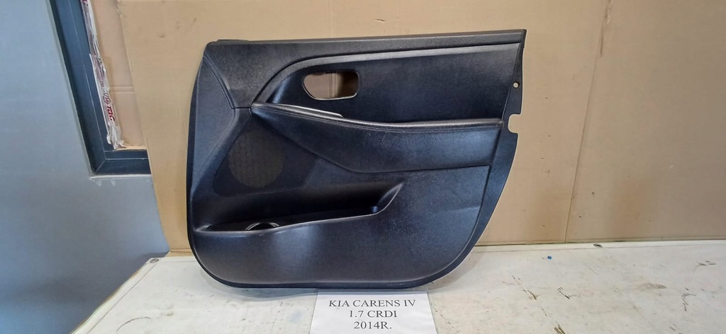 фото №5, Обшивка обивка обивка дверь kia carens iv 2014r.