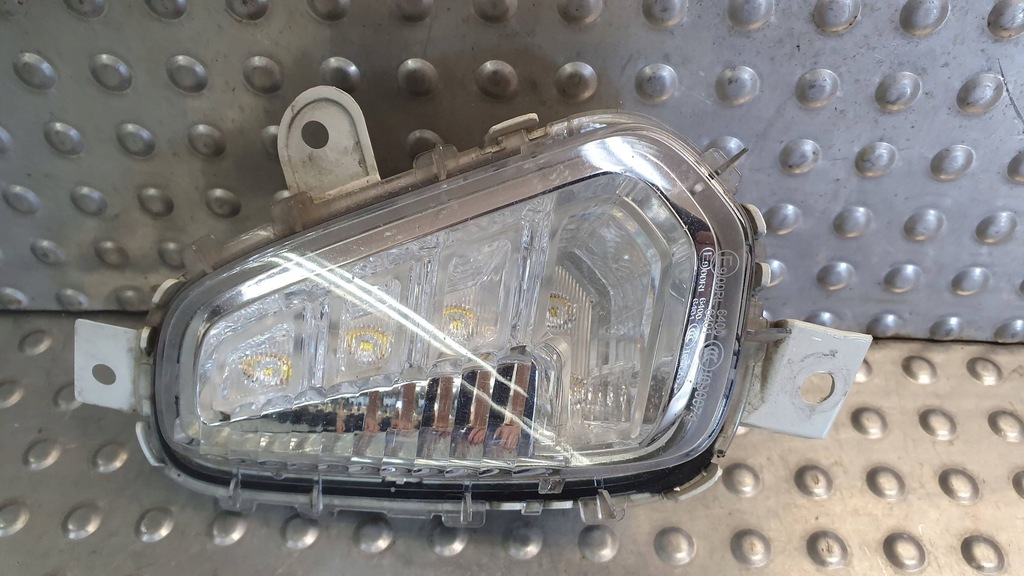 фото №1, Противотуманная фара led drl левый volvo v40 ii xc40 12- 31323115