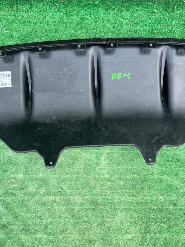 Porsche macan 95b бампер задний спойлер нижний 95b807834l Оригинал
