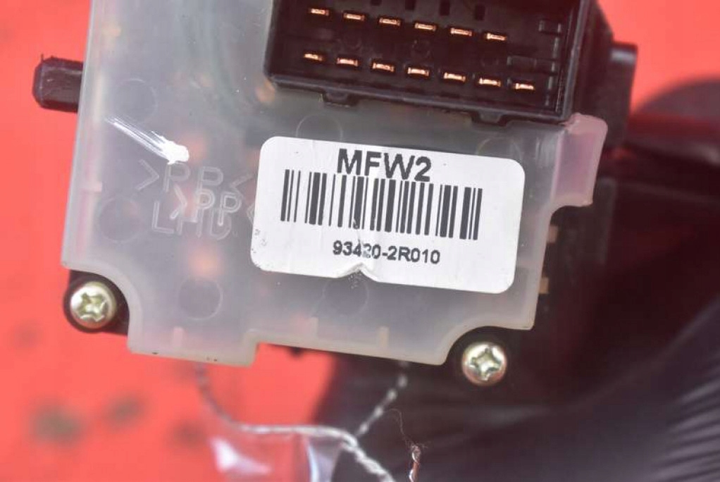 фото №8, Важіль перемикач двірник 93420-2r010 hyundai i30 1 i 5d hb 10-12