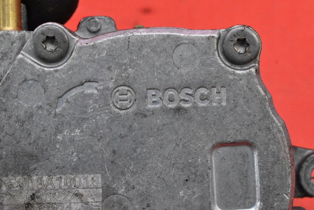 Насос вакуум вакуум f009a10018 toyota yaris 4 iv 1.5 12v 125 km 20- Ціна