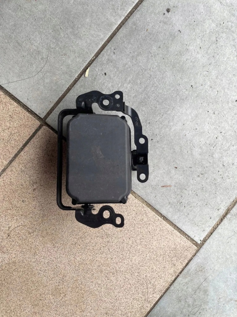 Купити Lexus rx iv радар distronic перед 88210-48120