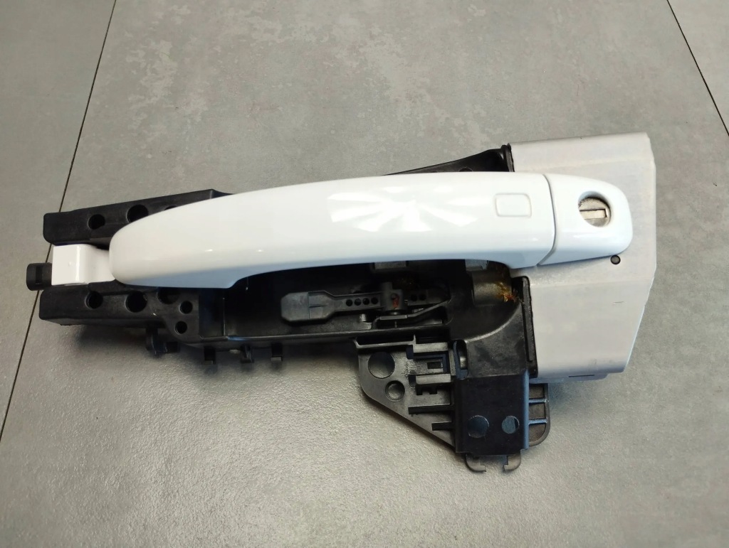 фото №1, Audi a5 sportback 8ta ручка левая перед kessy ly9c