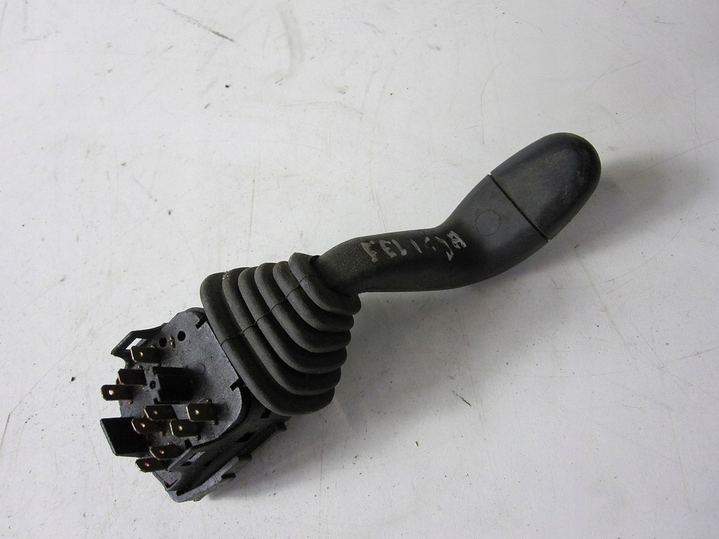 фото №10, Важіль двірник skoda felicia