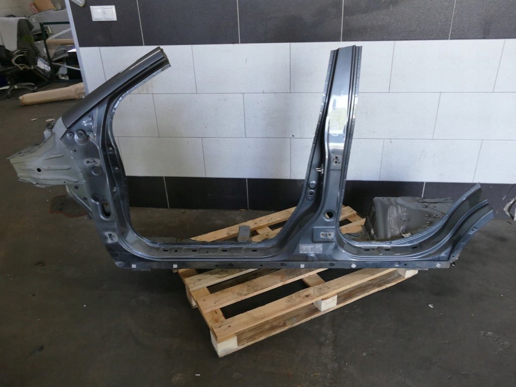 фото №2, Honda cr-v iv crv блок двигателя порог левый bok nh737m