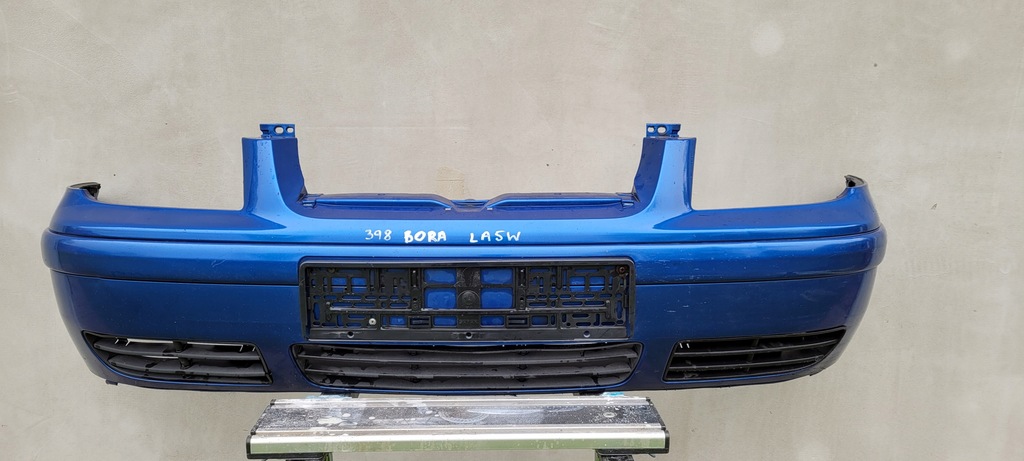 фото №1, Бампер передний bora la5w оригинал