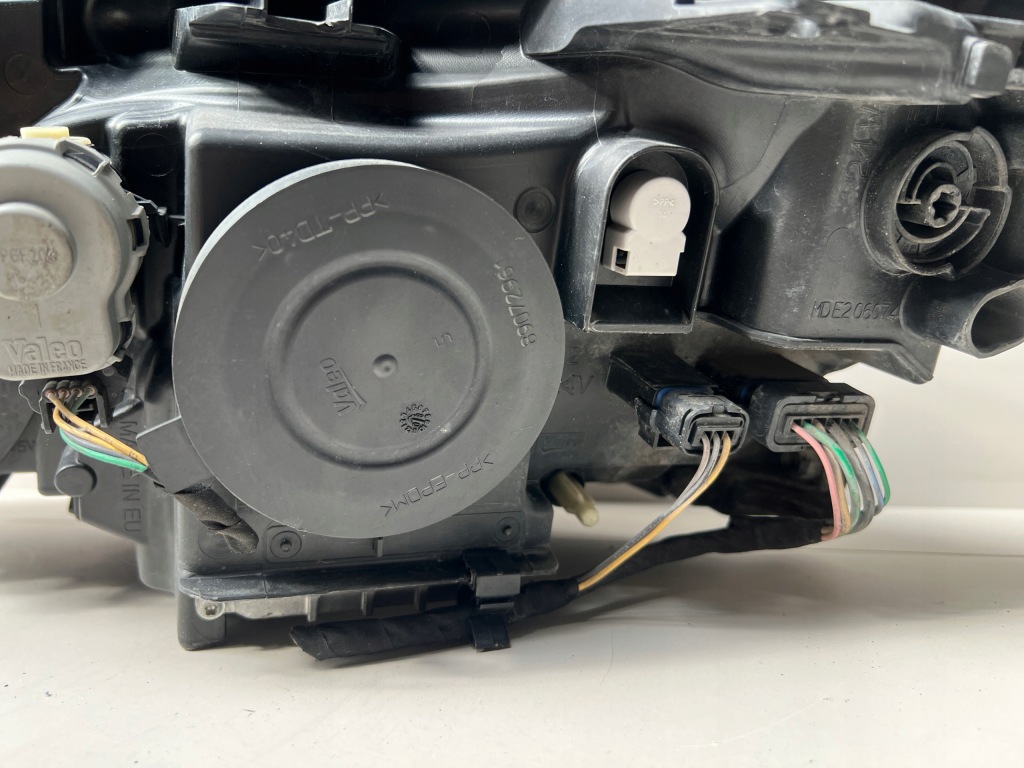 фото №12, Лампа передня права renault laguna iii ксенон 260100035r / 89901837