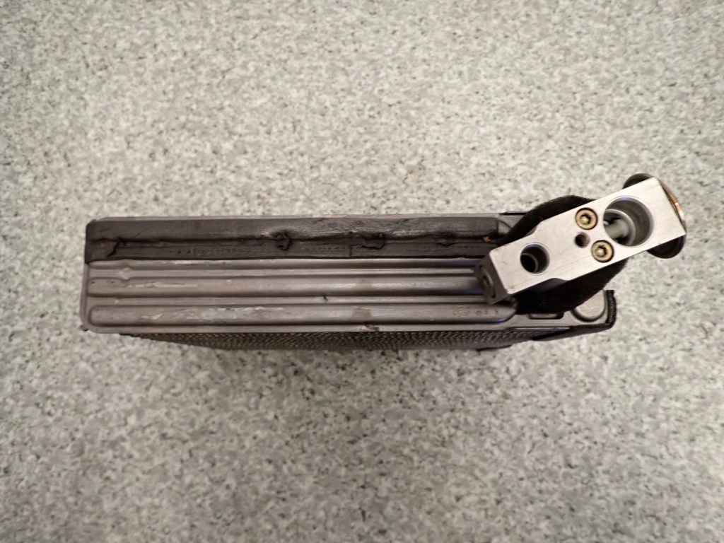 Toyota yaris verso 99-05 испаритель кондиционера Оригинал