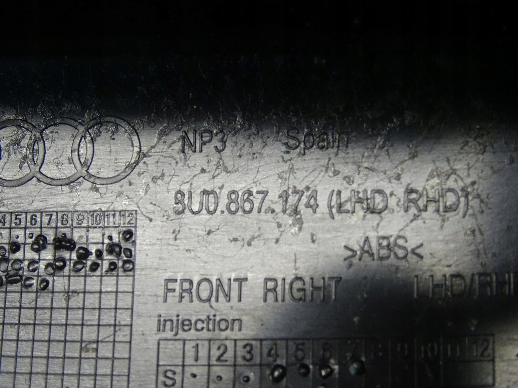 фото №13, Audi q3 8u подлокотник обивка обшивка правый перед передний 8u0867174