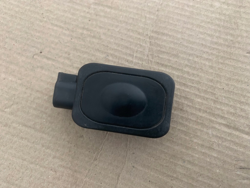 фото №1, Ford mustang mach-e rwd 75.7kwh кнопка открывания крышки багажника