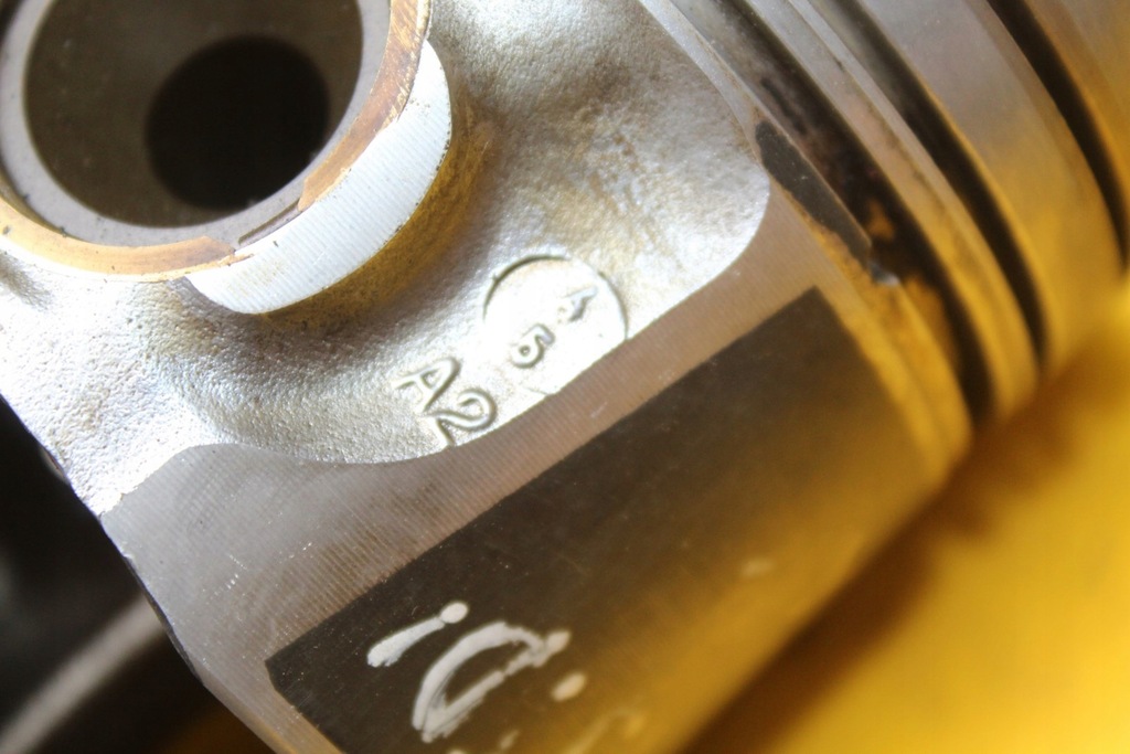 фото №10, Поршень шатун шатун golf v a3 8p 1.9 tdi 038g