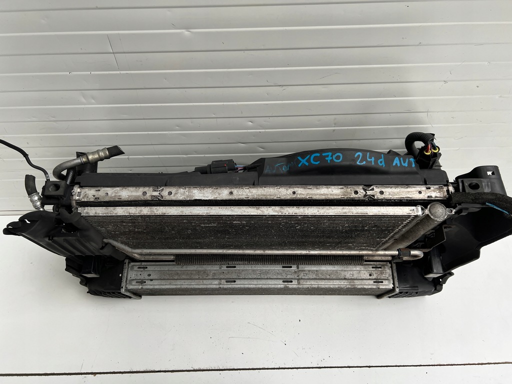 фото №8, Pas передний усилитель радиатор volvo xc70 2.4d автоматическая коробка передач