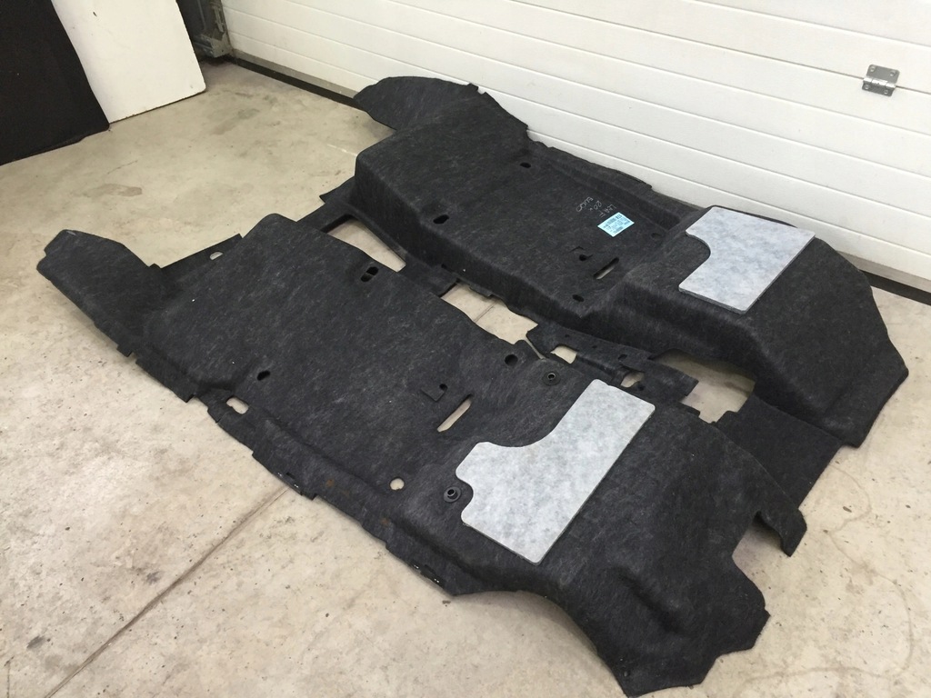 фото №11, Nissan leaf ii 2 2020 коврик обшивка салона