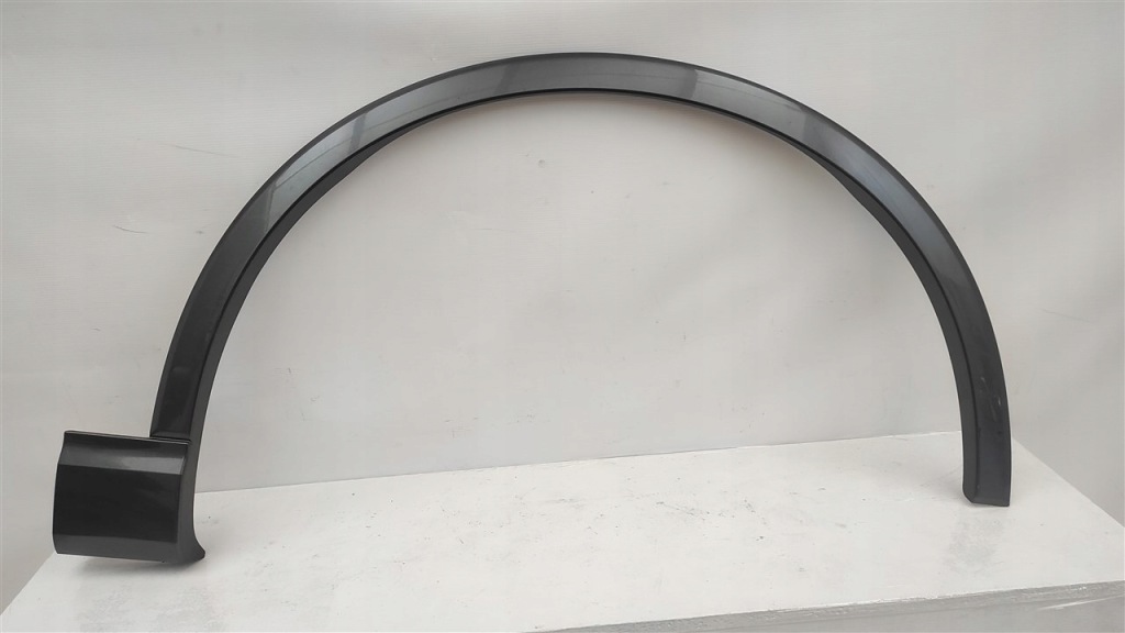 фото №1, Молдинг крила права задня land rover discovery