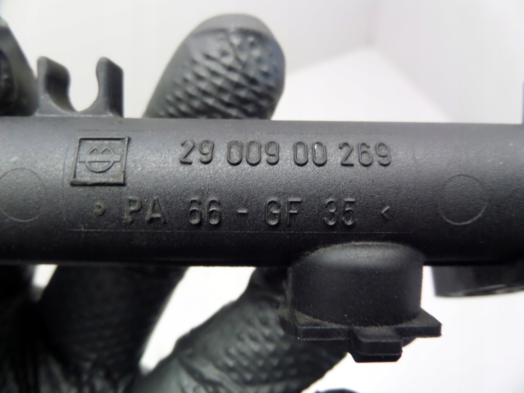 Молдинг упорскування smart fortwo 450 98-07 0.6t 0003096v004 a1600700195 Ціна