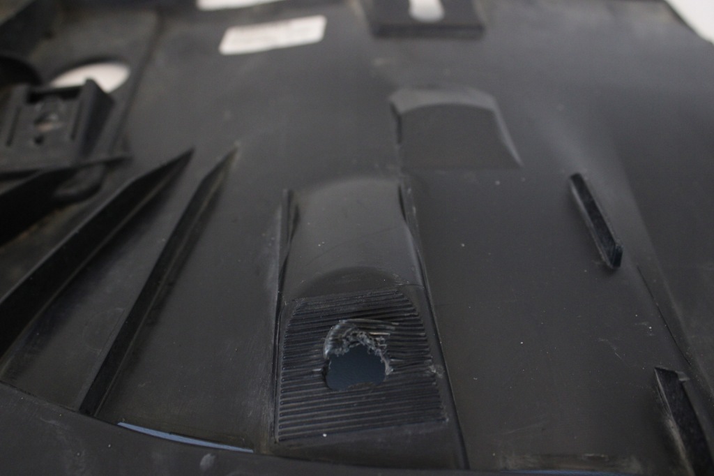 фото №7, Mercedes glb 247 плита захист бампер перед