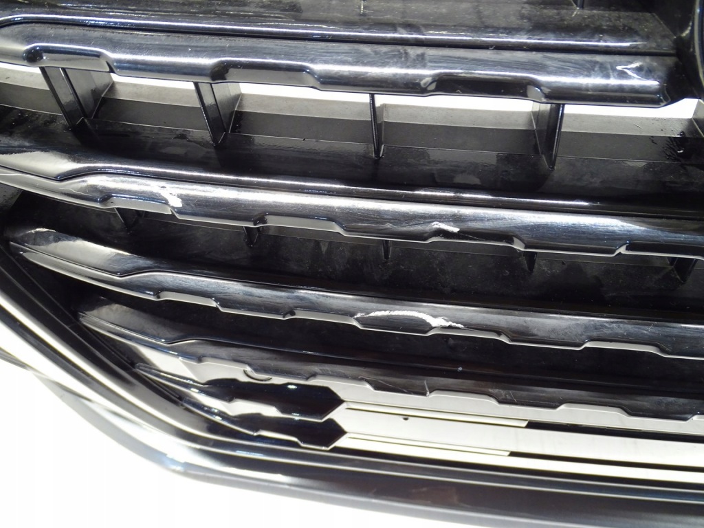 Бампер перед передний audi q7 4m 4m0 lz7s sline s-line Цена