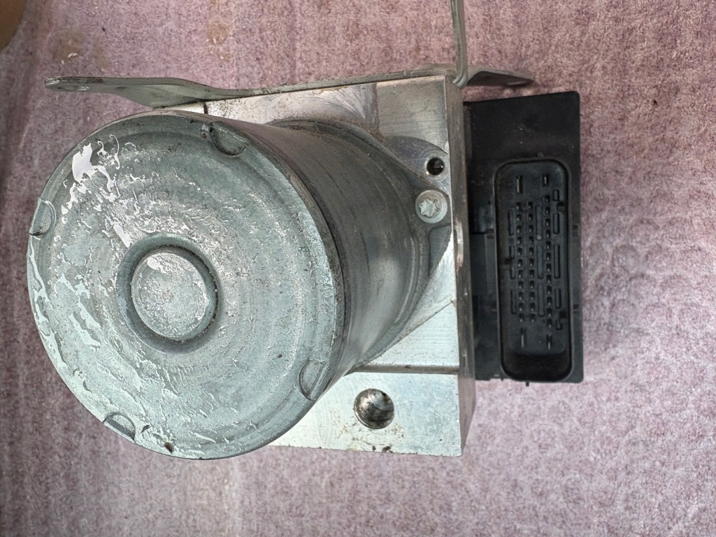 фото №1, Bmw x1 e84 rok 2012 насос гальмівна abs 0265239286