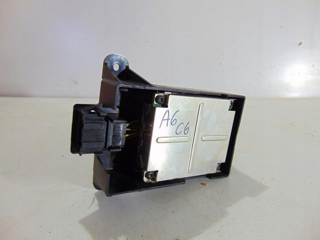 фото №3, Усилитель радио audi a6 c6 4f0035223b