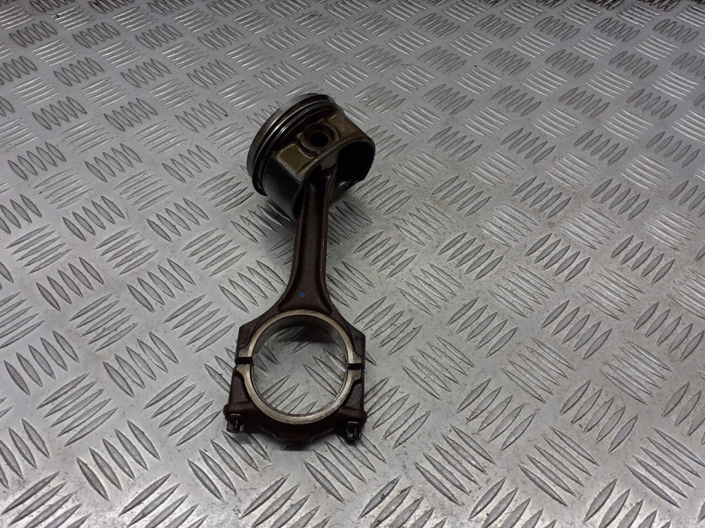 фото №1, Поршень с шатун audi a6 c5 2.8 v6