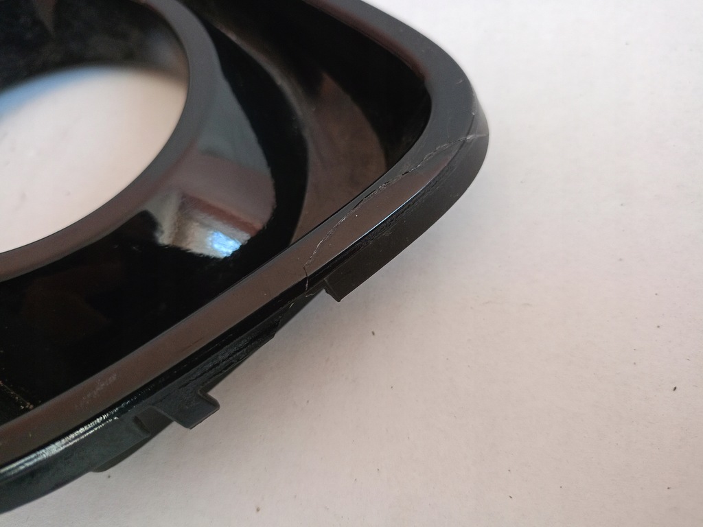 фото №15, Решётка бампера правая 108336-10 bmw f21