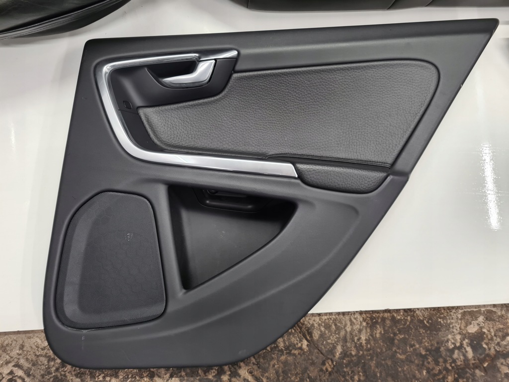 фото №14, Volvo v60 i сиденья заднее сиденье обшивки подогрев