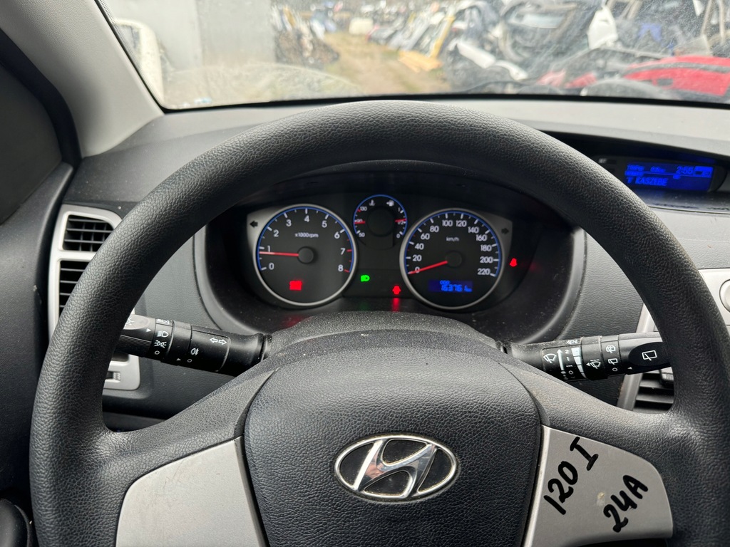 фото №9, Hyundai i20 i воздуховод подушка безопасности водителя