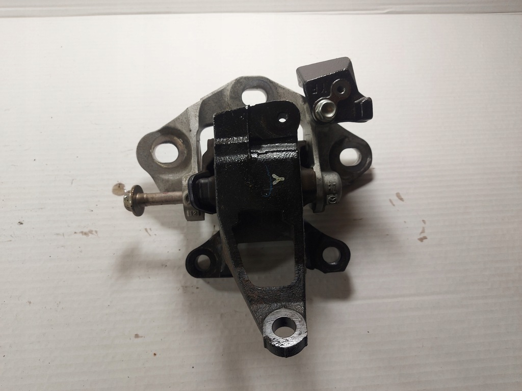 фото №1, Cx-5 i кронштейн подушка кронштейн