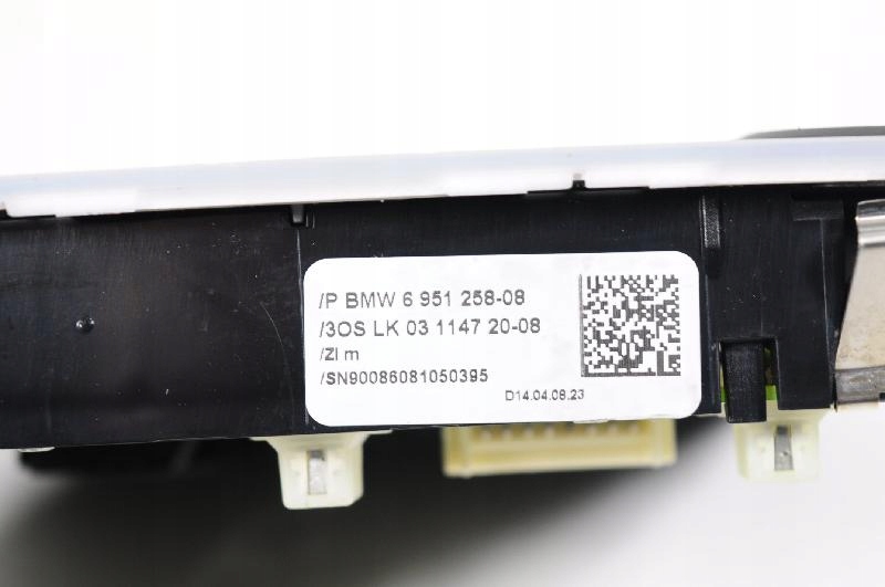 фото №5, Bmw seria 1 e87 118d 2008 rhd салон лампа освещение крыша крышка трамблёра 91496